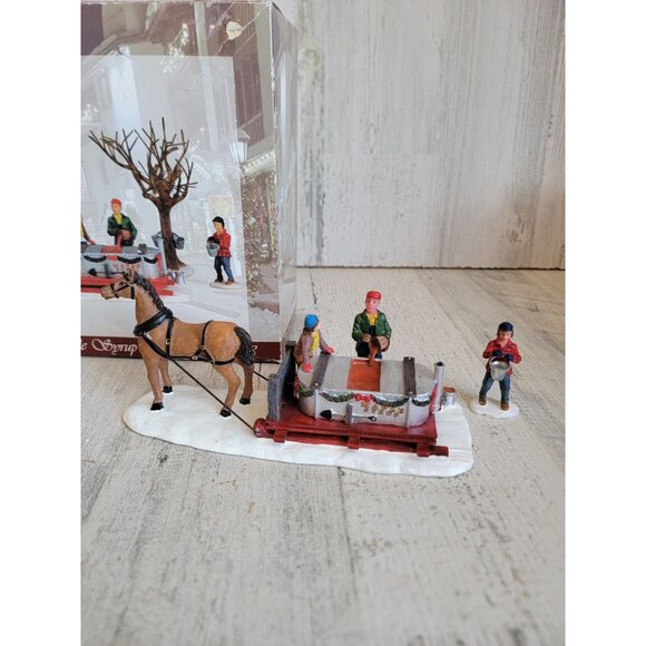 Enchanted Forest Maple Syrup Sled village accessory xmas - Picture 1 of 8